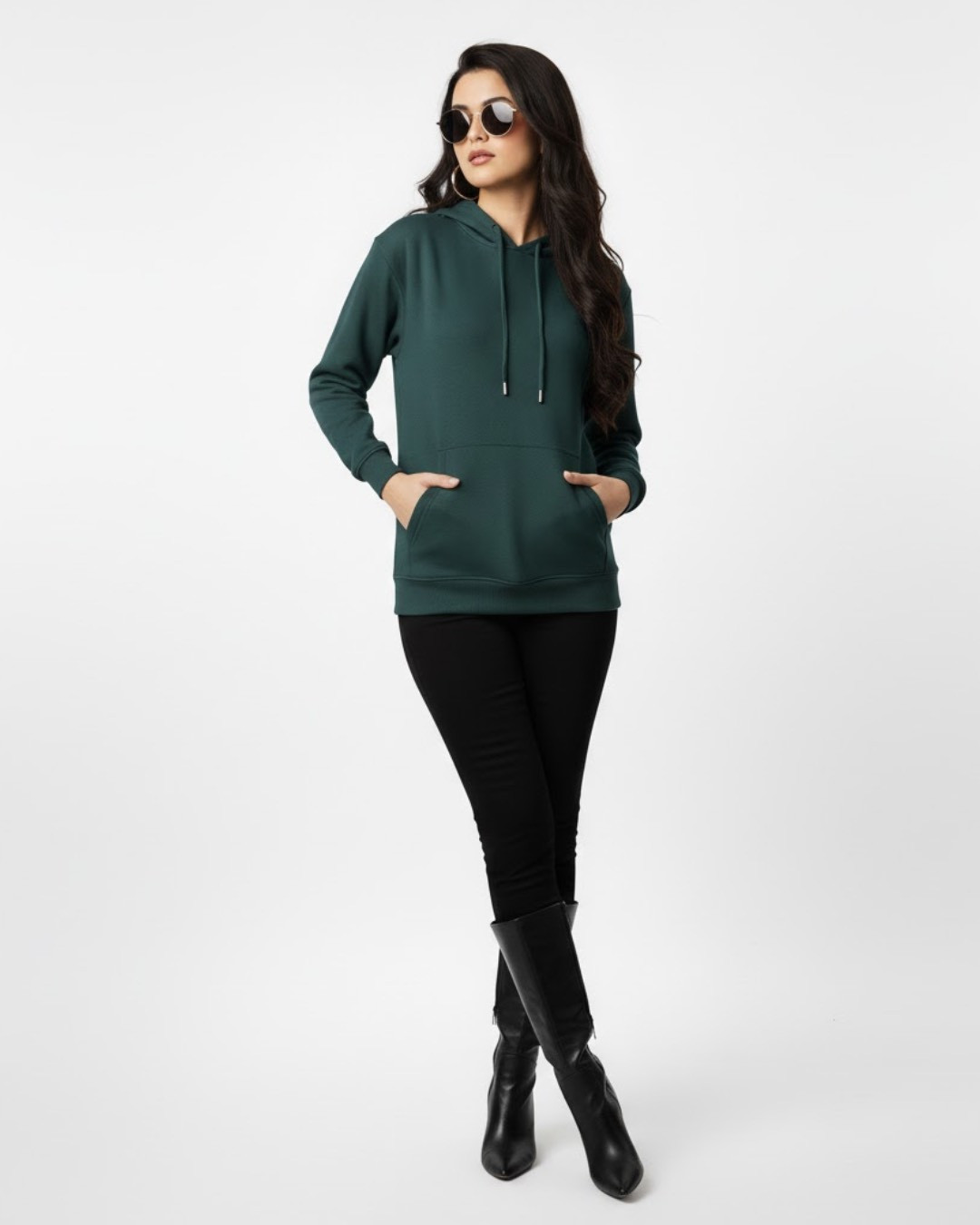 Basic - Classic Fit Hoodie Winters