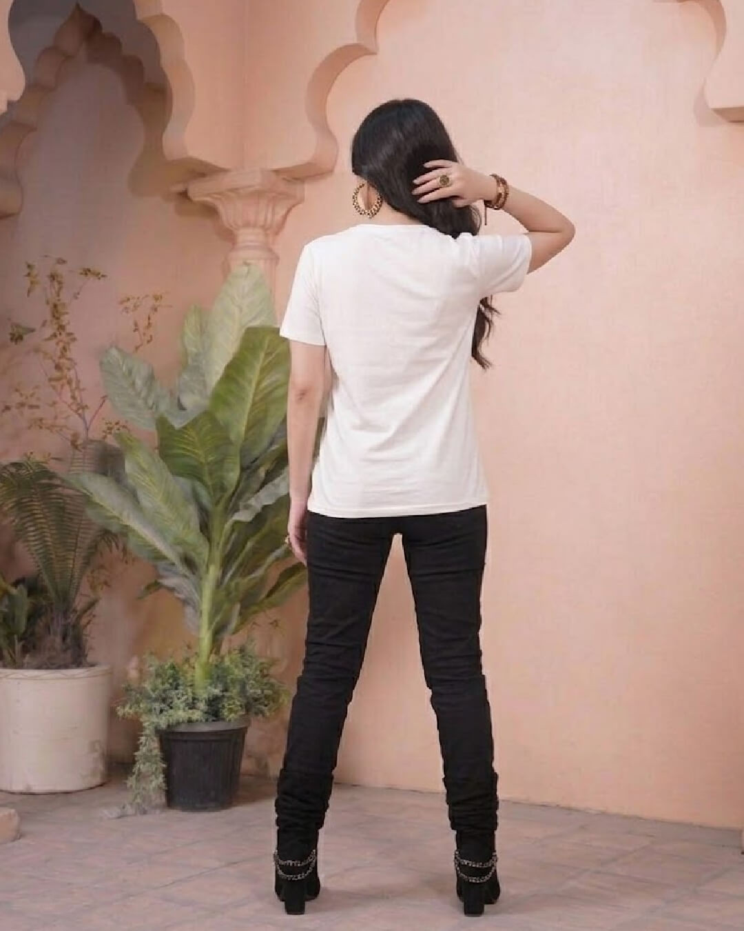 Love is Wild - Heart