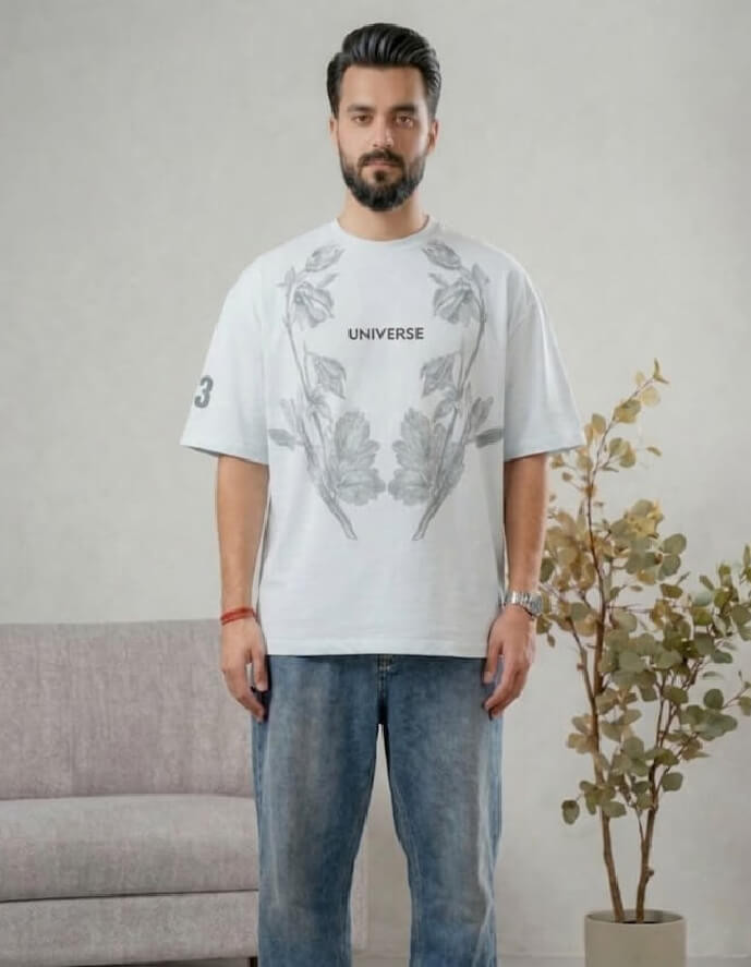 Universe Minimal Leaf Relax Fit T-Shirt