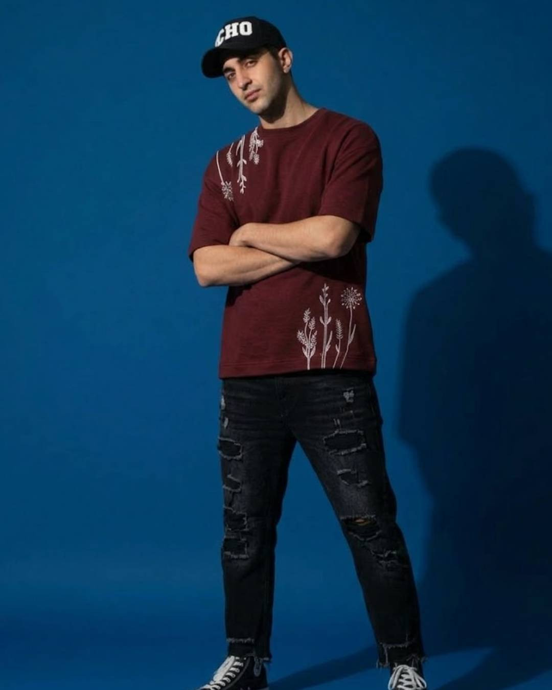 Natural Line Art - Minimalist Design