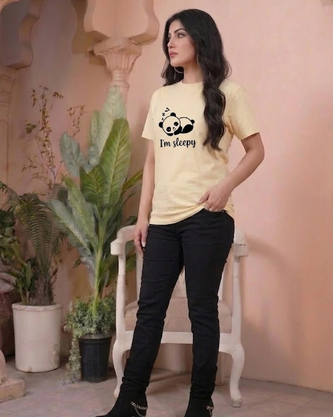 Sleepy Panda Minimal Relax Fit T-Shirt