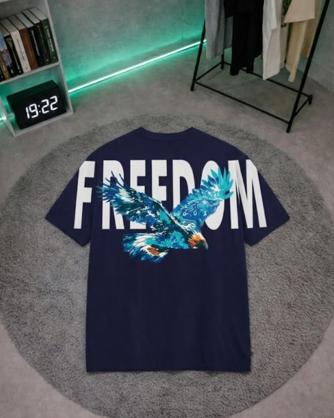Eagle Freedom - Relaxed Fit T-shirt